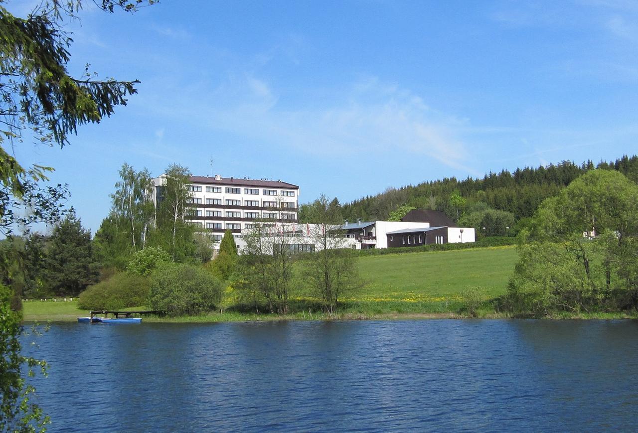 Hotel Skalsky Dvur Bystrice nad Pernstejnem Extérieur photo